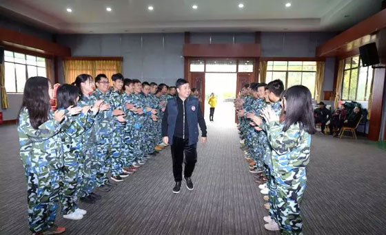 團建活動(dòng) | 凝心聚力，我們是一家人！